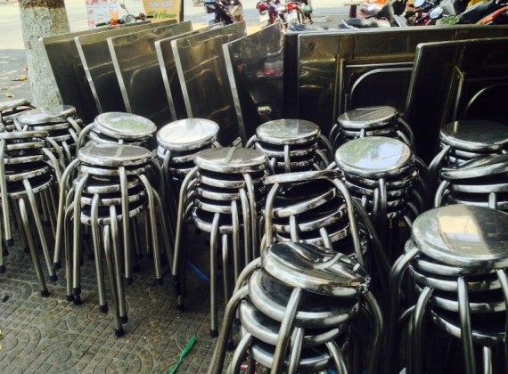 Thu Mua Bàn Ghế Inox Quán Cơm Tận Nơi